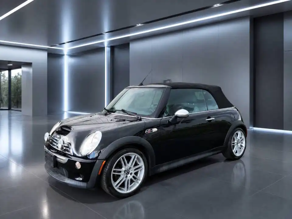 2005 MINI Cooper S's photo