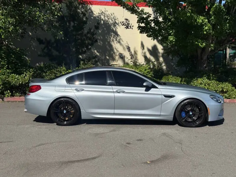 2017 BMW M6 Base photo 4