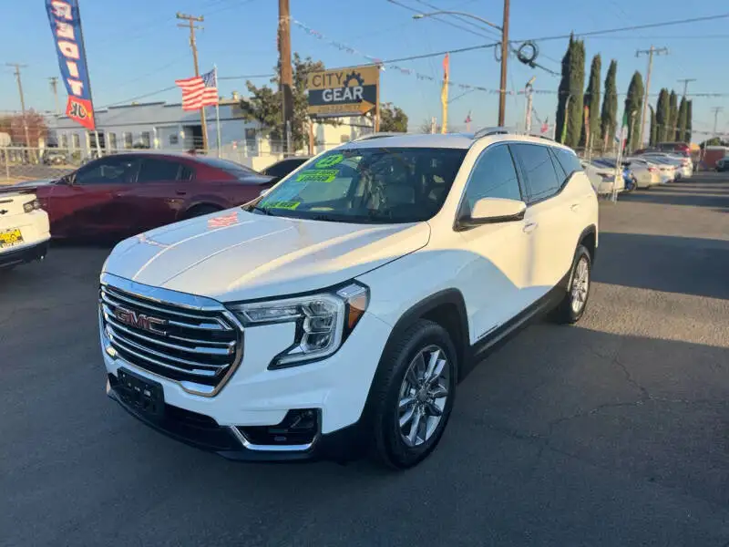 2022 GMC Terrain SLT AWD's photo