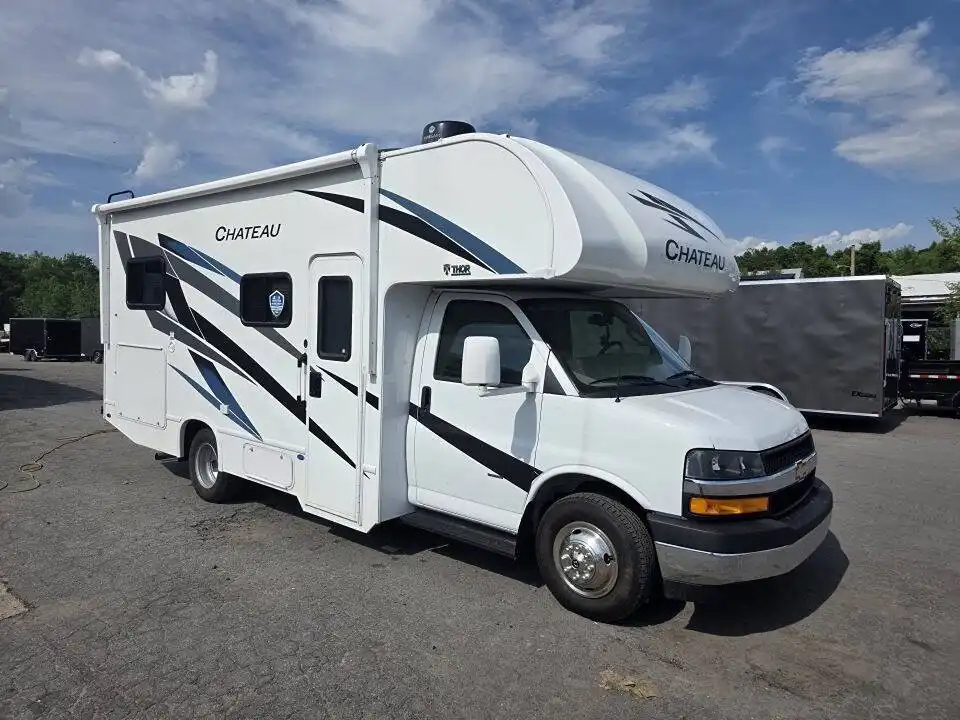 2023 Chevrolet Express 3500 159 WB's photo