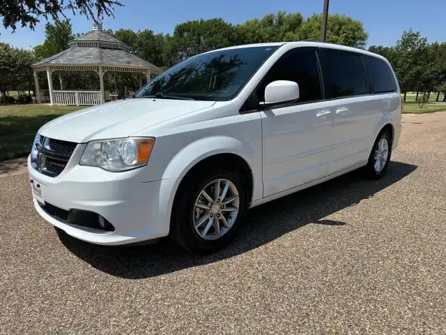 2017 Dodge Grand Caravan SXT's photo