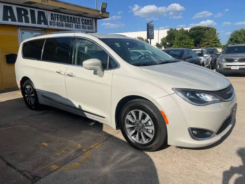 Vehicle Image 1