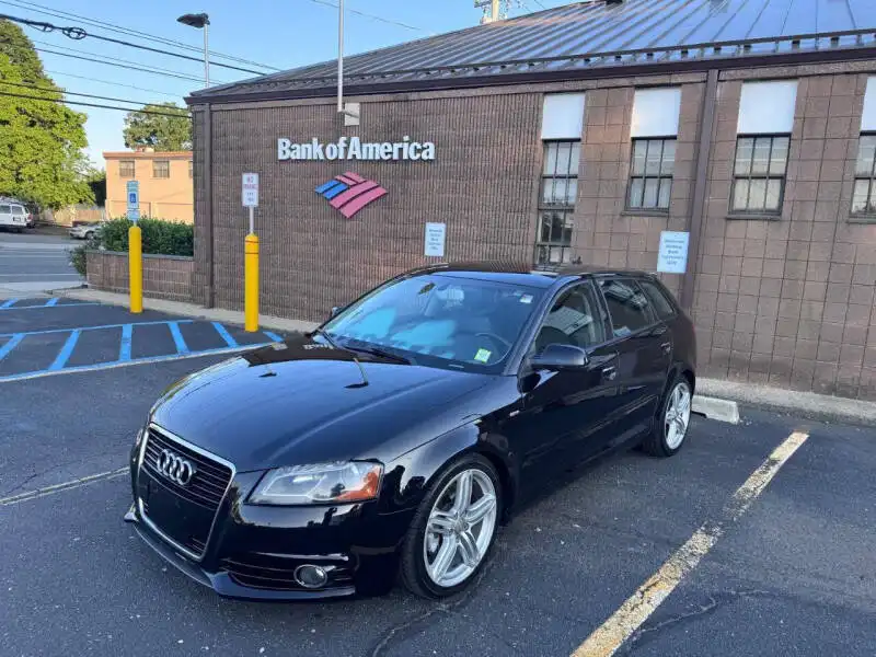 2013 Audi A3 2.0 TDI Clean Diesel FWD S tronic Prem's photo