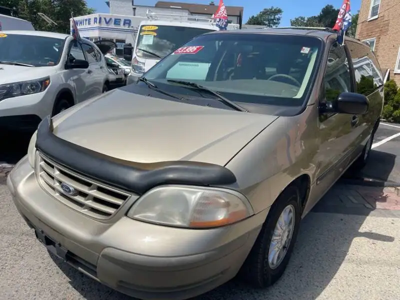 1999 Ford Windstar LX's photo