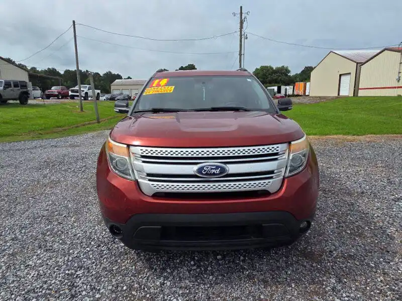 2014 Ford Explorer XLT's photo