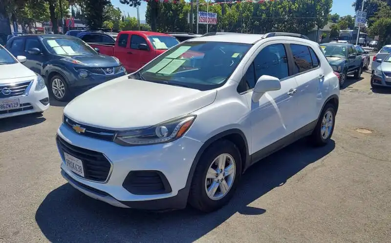 2017 Chevrolet Trax LT's photo