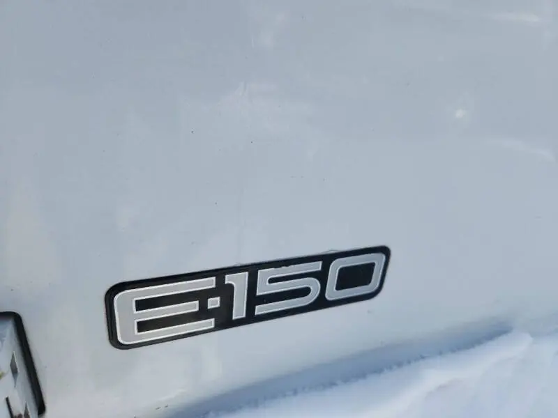 1999 Ford E-Series E-150 VAN photo 4