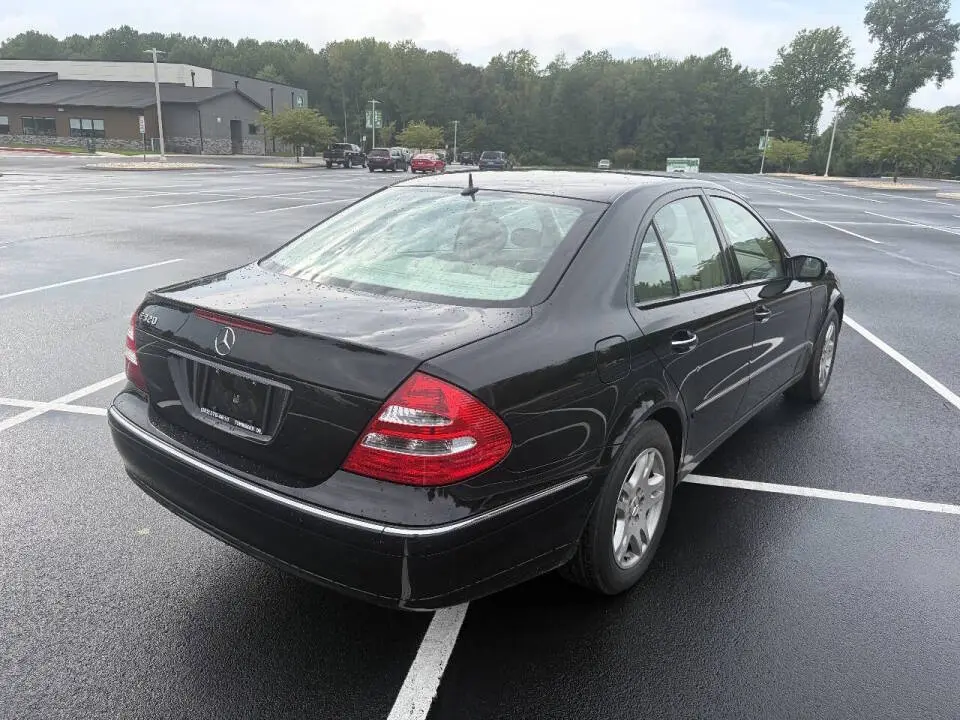 2003 Mercedes-Benz E-Class E320 photo 3