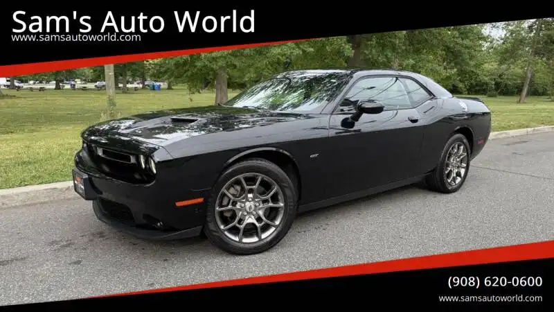 2017 Dodge Challenger GT's photo