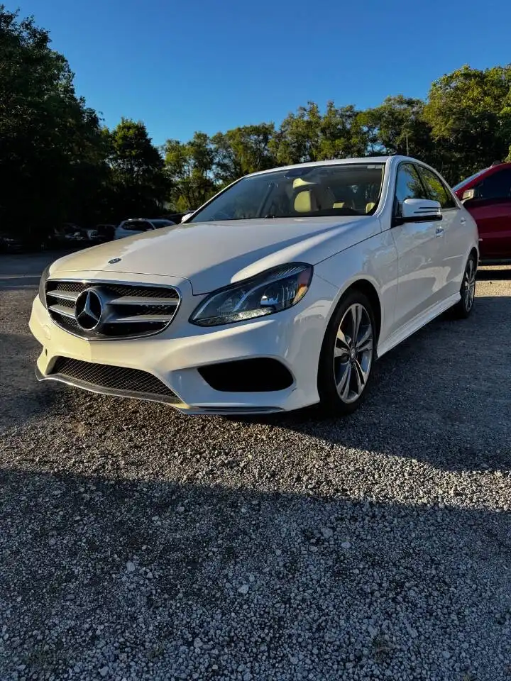 2016 Mercedes-Benz E-Class E350 Sport 4MATIC's photo