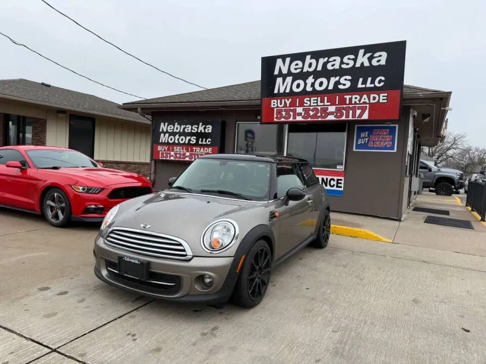 2013 MINI Cooper Base photo 4