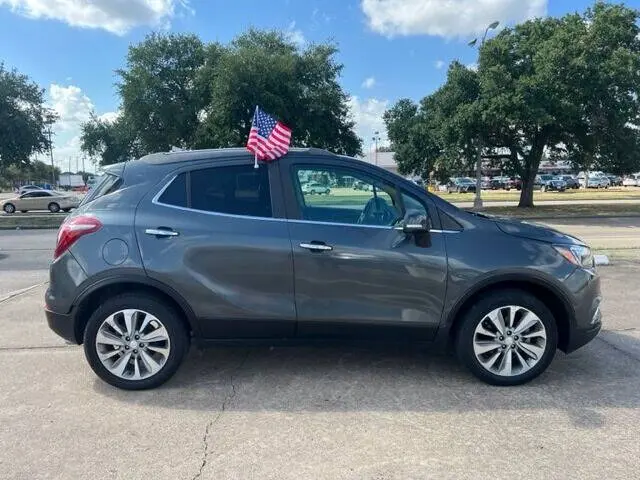 2018 Buick Encore Preferred photo 5