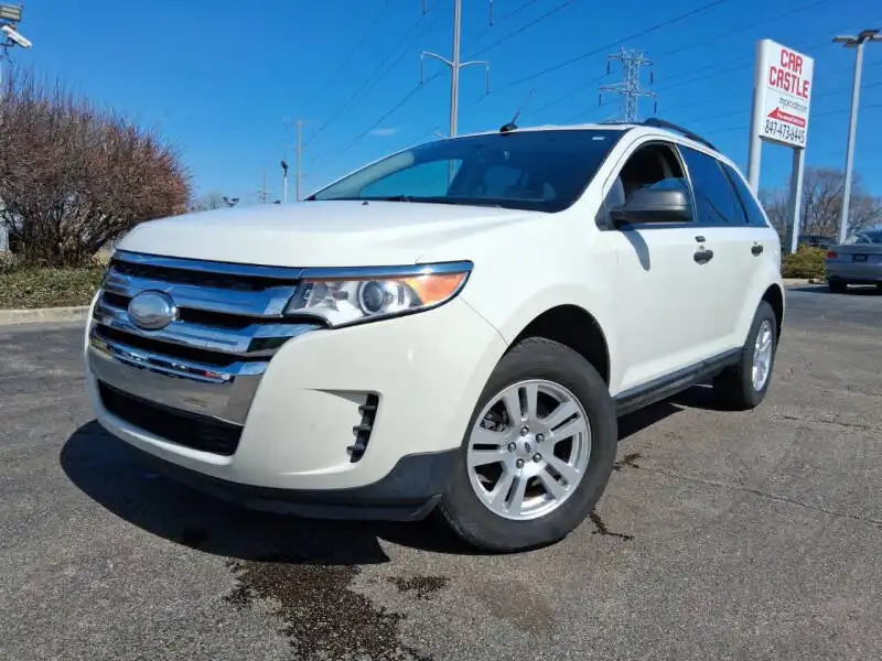 2012 Ford Edge SE's photo