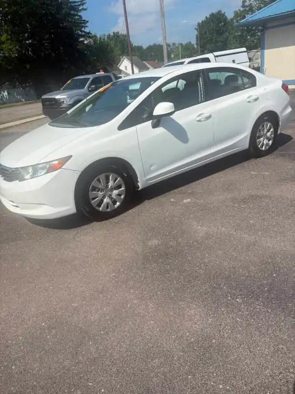 2012 Honda Civic LX Auto's photo