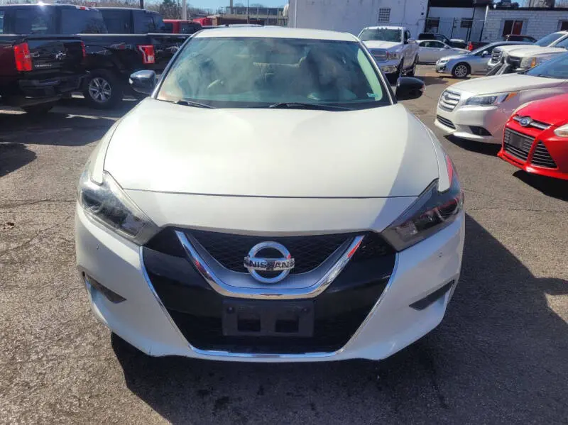 2017 Nissan Maxima 3.5 SR photo 3