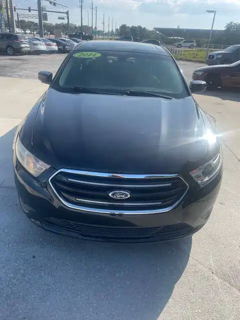 2014 Ford Taurus SEL FWD's photo