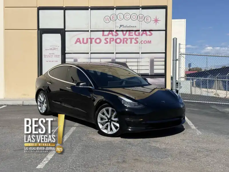 2018 Tesla Model 3 Long Range Dual Motor All-Wheel Drive's photo