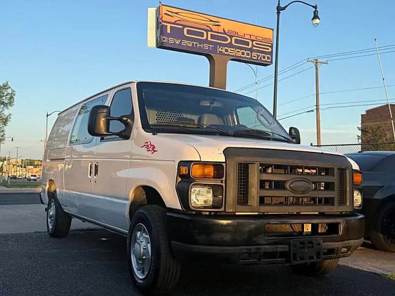 2014 Ford E-Series E-150 Van's photo