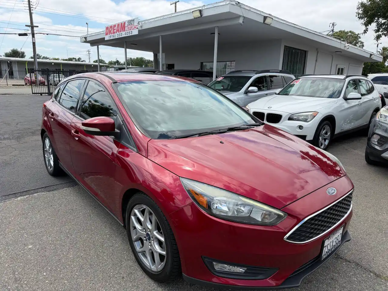 2015 Ford Focus 5 Door Hatch SE's photo