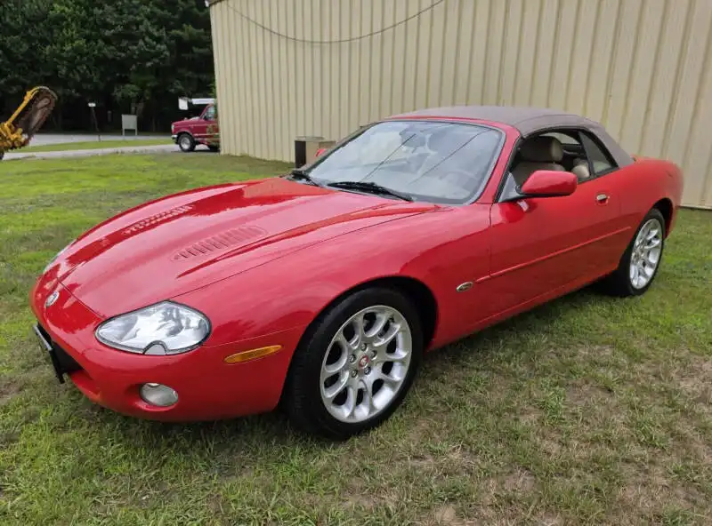 2002 Jaguar XK XKR's photo