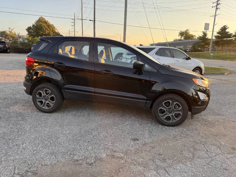 2021 Ford EcoSport S photo 4