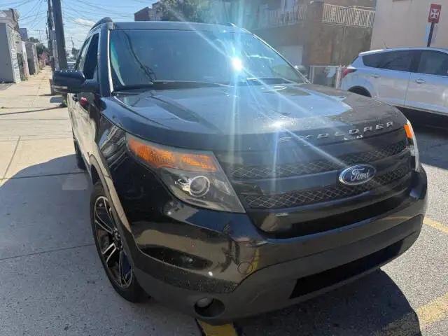 2015 Ford Explorer Sport 4x4's photo