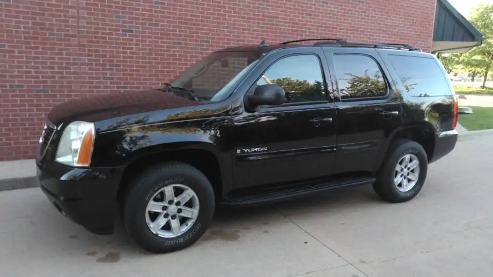 2007 GMC Yukon 4WD SLE1's photo