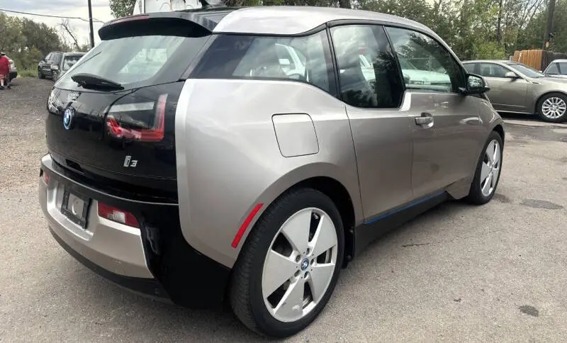 2014 BMW i3 0.6 Range Extender photo 4