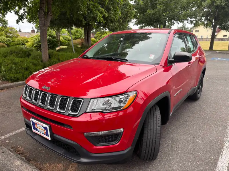 2018 Jeep Compass Sport's photo