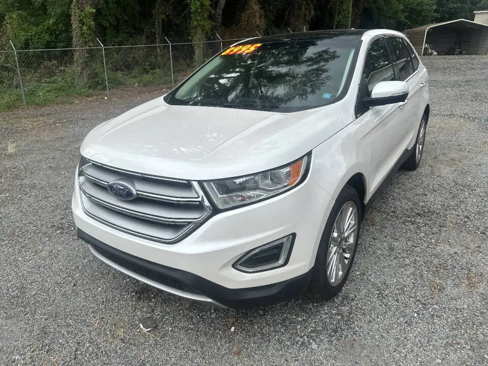 2017 Ford Edge Titanium's photo
