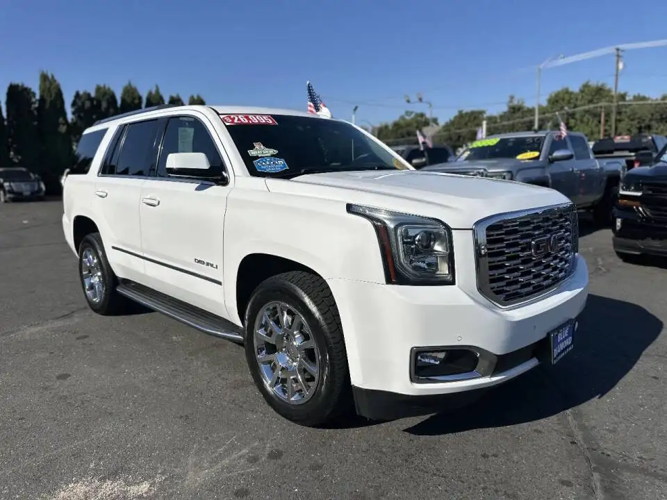 2018 GMC Yukon 4WD Denali's photo