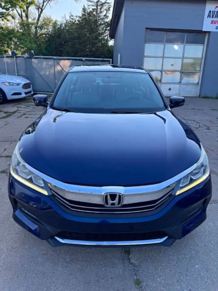 2017 Honda Accord EX-L CVT's photo