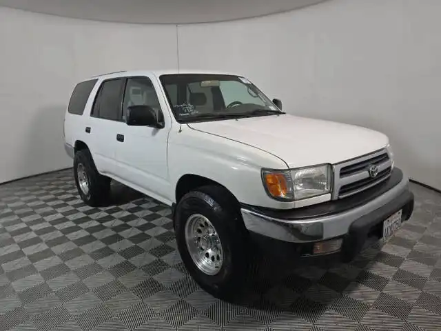 2000 Toyota 4Runner 4AT's photo