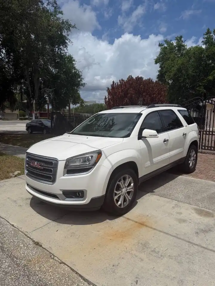 2015 GMC Acadia FWD SLT-1's photo