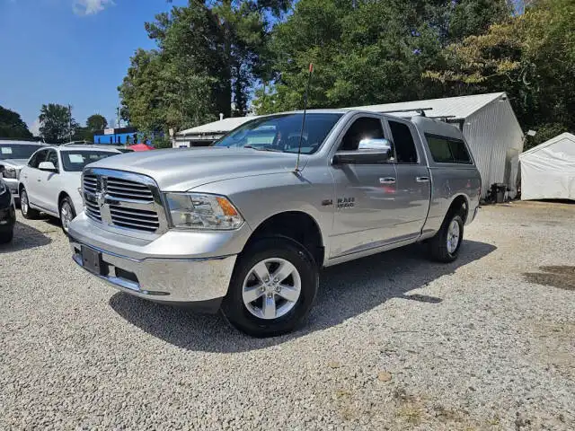 2016 RAM 1500 SLT 4WD Quad Cab 6'4's photo