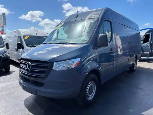 2019 Mercedes-Benz Sprinter 3500XD 170 WB High Roof's photo