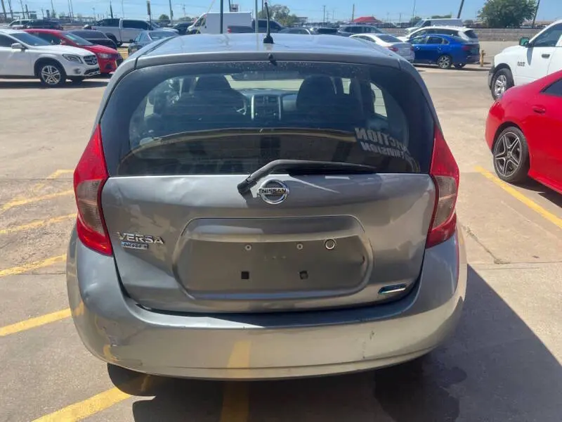 2014 Nissan Versa Note 1.6 S MT photo 5