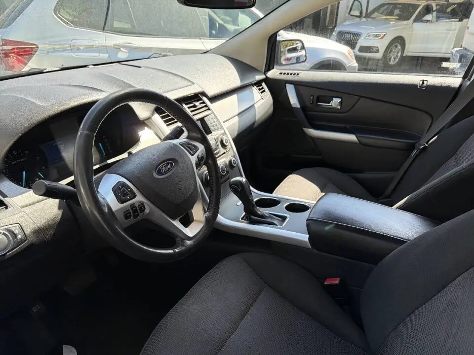 2014 Ford Edge SEL AWD photo 5