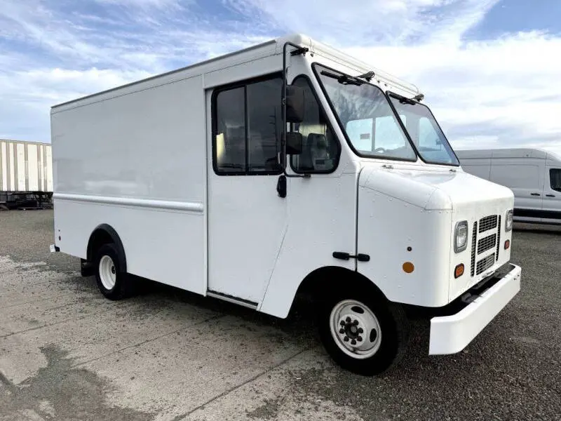 2017 Ford E-Series undefined photo 4