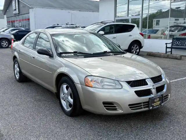 2006 Dodge Stratus SXT's photo