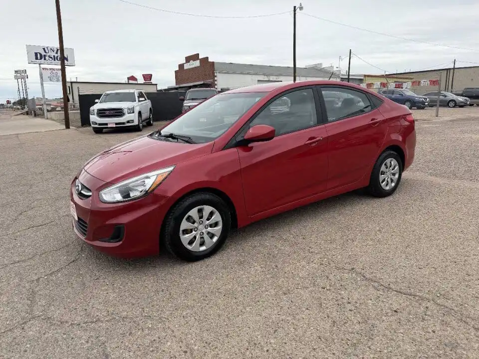 2016 Hyundai Accent SE 6AT 4-Door's photo