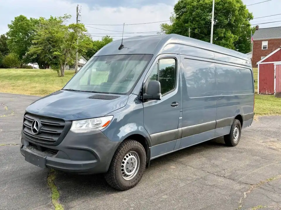 2019 Mercedes-Benz Sprinter 2500 170 WB High Roof's photo