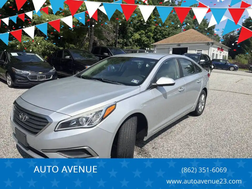2017 Hyundai Sonata SE's photo