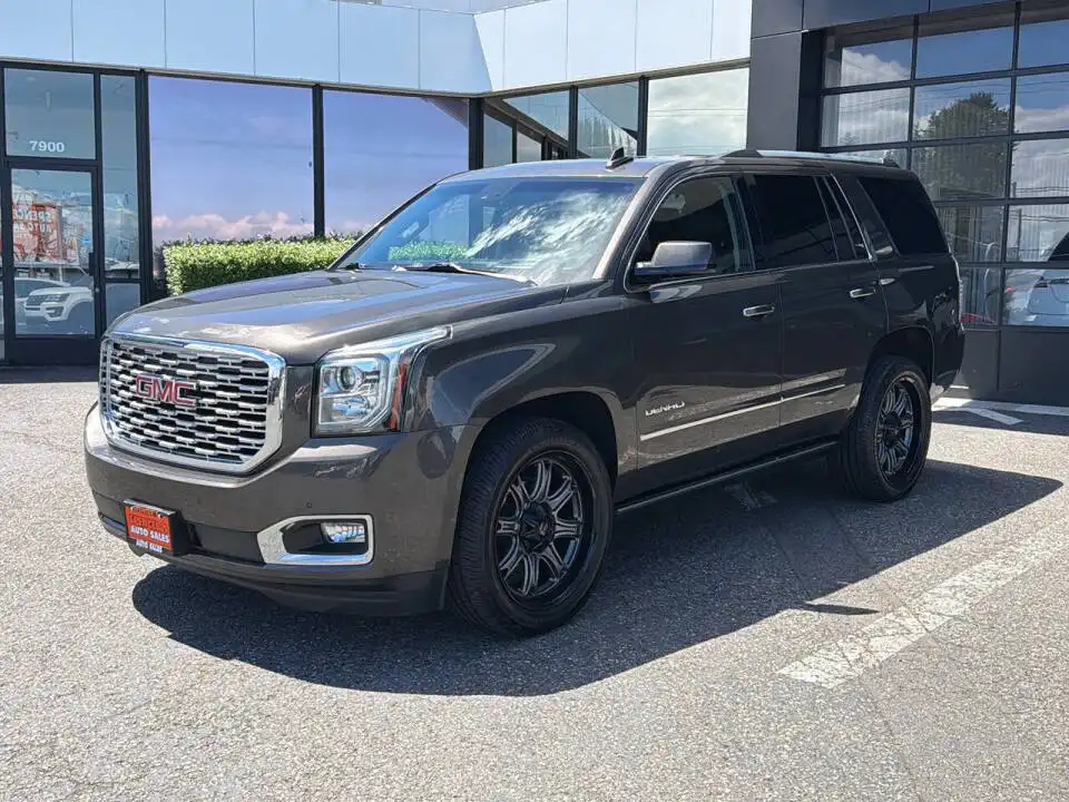 2019 GMC Yukon 4WD Denali's photo