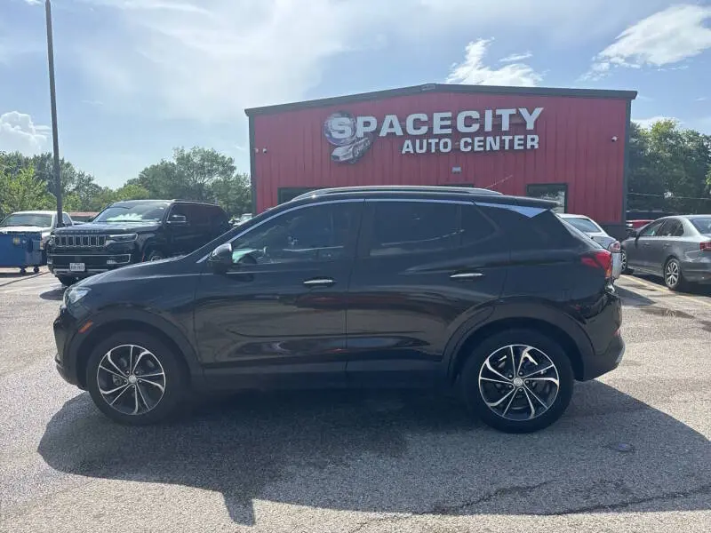2022 Buick Encore GX Select photo 3