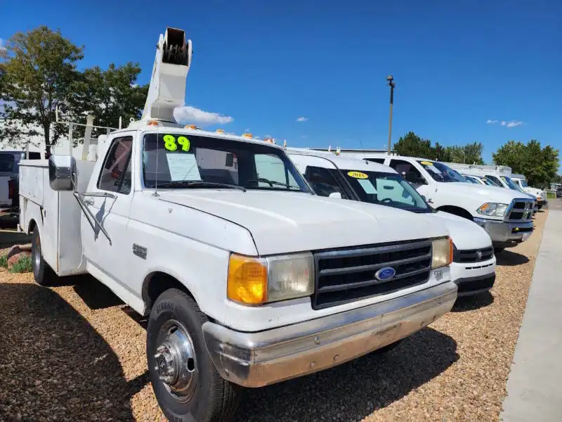 1989 Ford F-350's photo