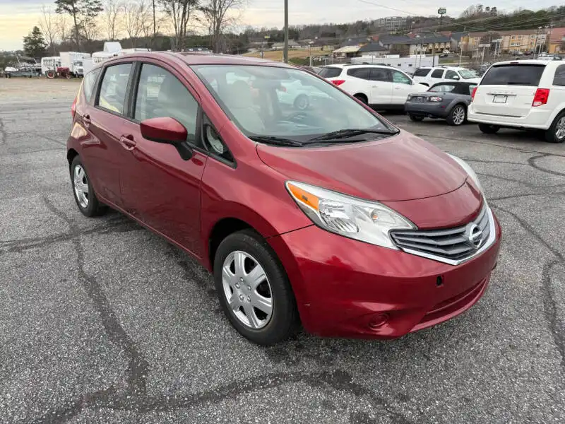 2016 Nissan Versa Note 1.6 SV CVT's photo