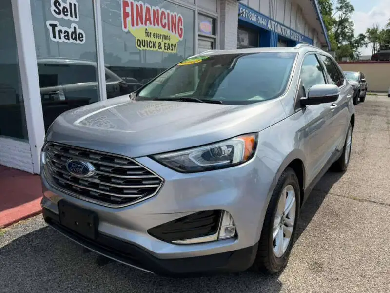 2020 Ford Edge SEL photo 1