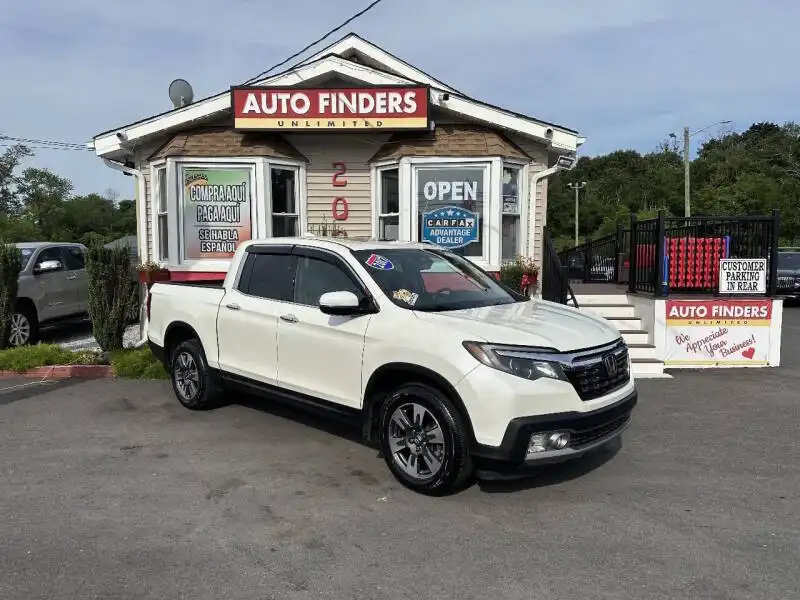 2017 Honda Ridgeline RTL-E AWD's photo