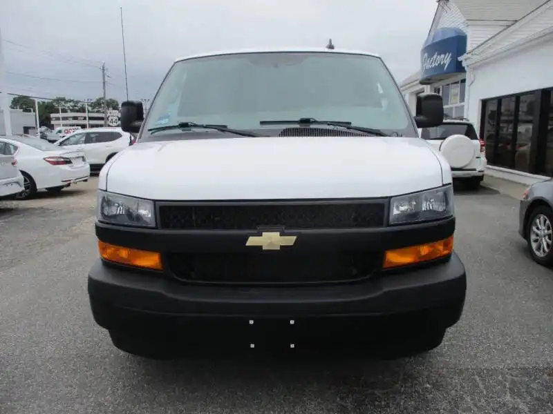 2021 Chevrolet Express 2500 Work Van HD's photo